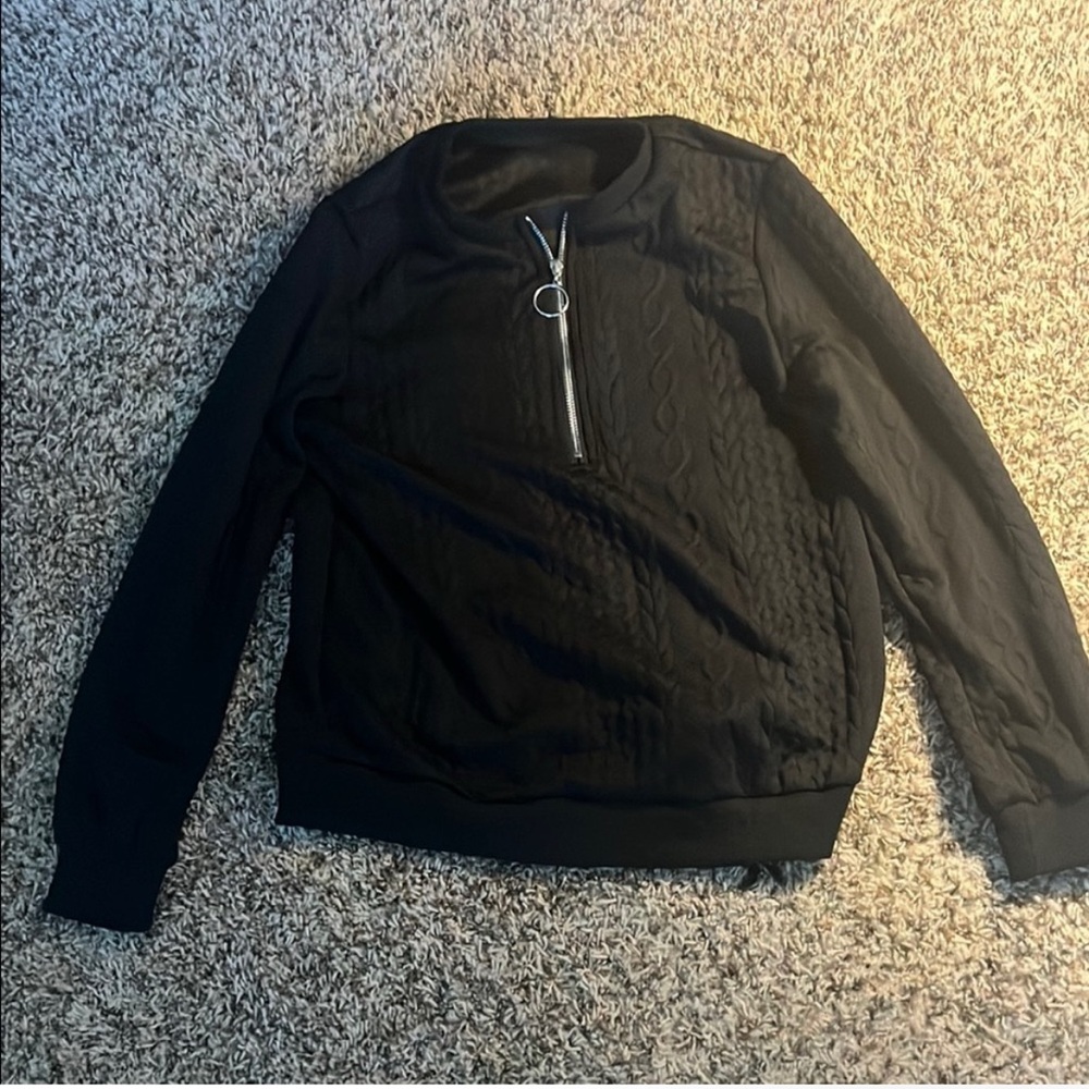 Woman’s Black Sweater with Zipper